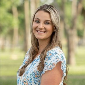 Meet your Posher, Victoria